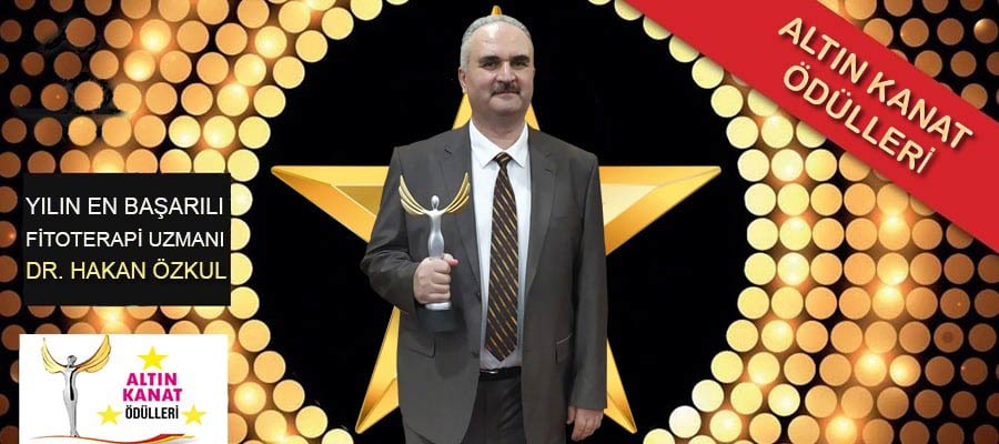 Doktor Hakan Özkul Altın Kanat Yılın Fitoterapi Uzmanı Ödülü